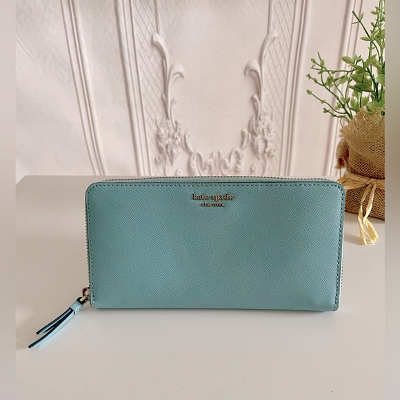 Kate Spade Schuyler Large Slim Bifold Wallet. EUC! Like new! - Picture 7 of 10
